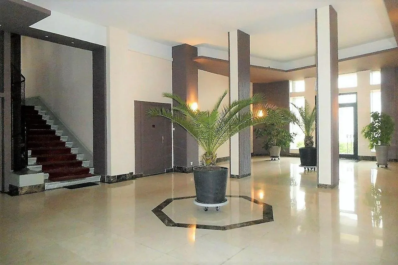 艾克斯莱班Grand Studio 38M2 Dans Ancien Palace Avec Piscine Et Place De Parking Privee公寓