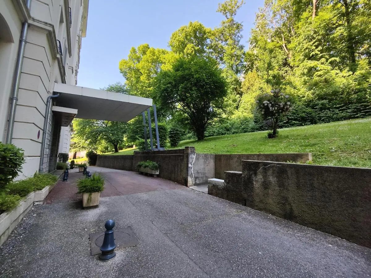 公寓 艾克斯莱班Grand Studio 38M2 Dans Ancien Palace Avec Piscine Et Place De Parking Privee公寓