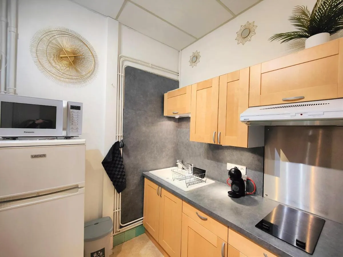 艾克斯莱班Grand Studio 38M2 Dans Ancien Palace Avec Piscine Et Place De Parking Privee公寓 公寓 艾克斯莱班